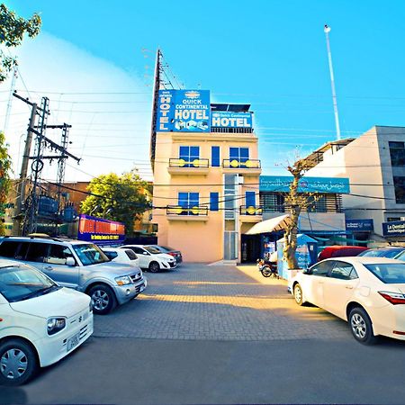 Quick Continental Hotel - Jail Road ลาฮอร์ ภายนอก รูปภาพ
